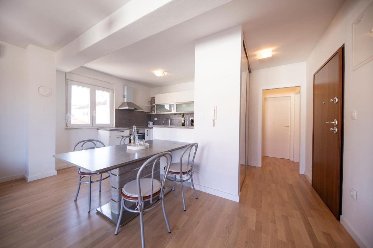 Apartman 2 Relax Zadarアパートメント エクステリア 写真